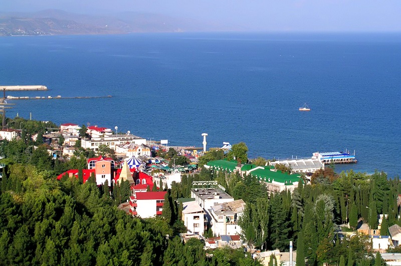 Отдых в Алуште весной Отдых весной в Алуште